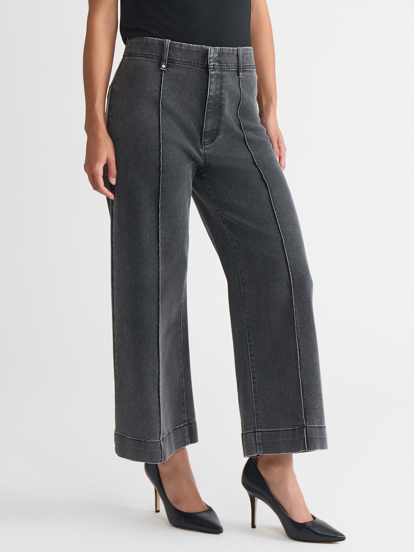 Wide Leg Cropped Pintuck Jeans
